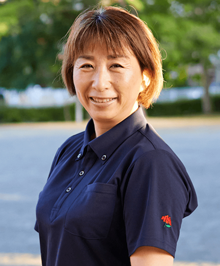 小六 真千子さん